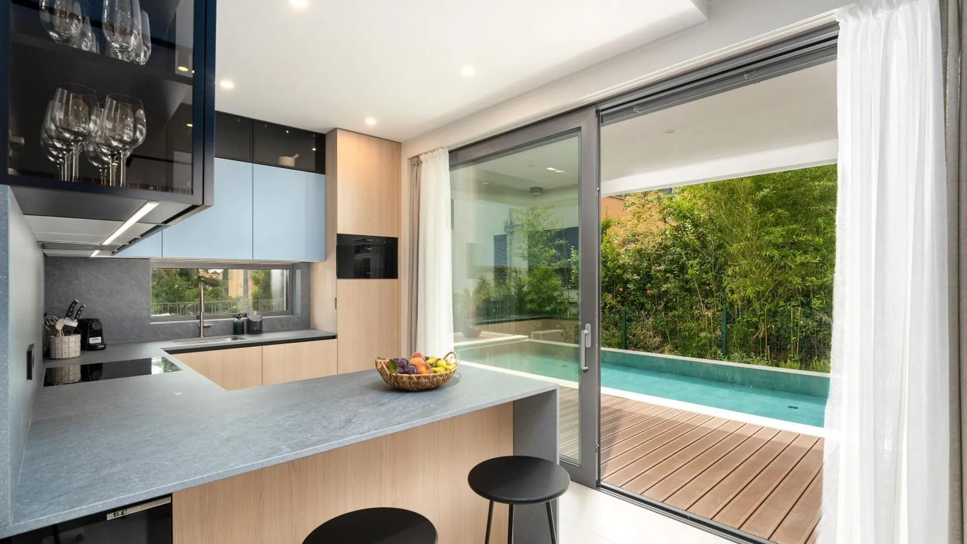 The Q Senses - New Luxury Apartment With Piano, Pool, Sauna And Jacuzzi 罗维尼 克罗地亚